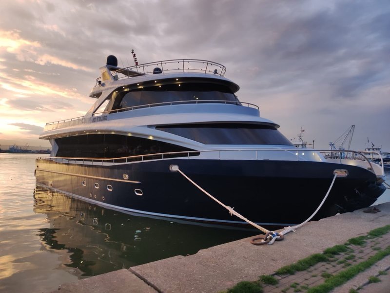 Private Bosphorus yacht tour